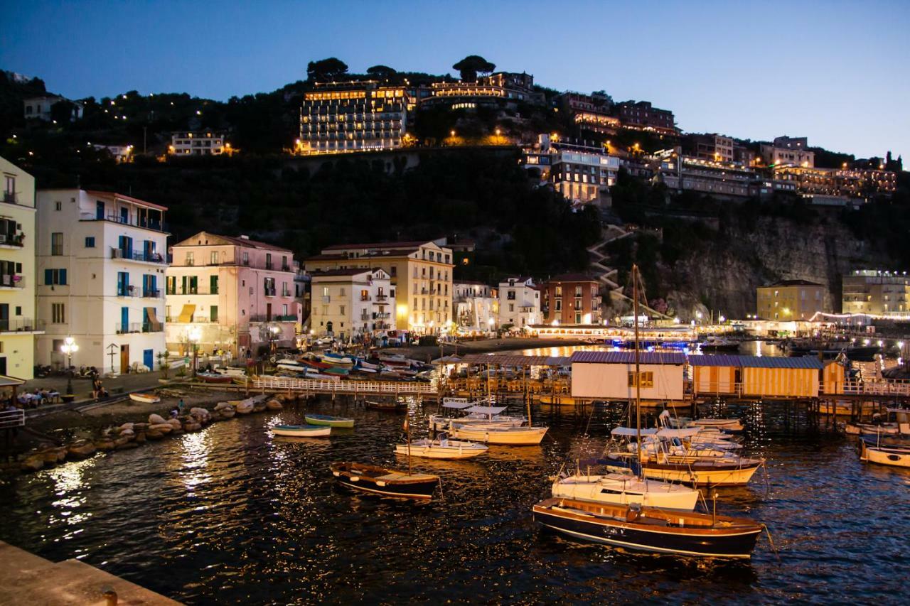 B&B Syrentum Sorrento Dış mekan fotoğraf