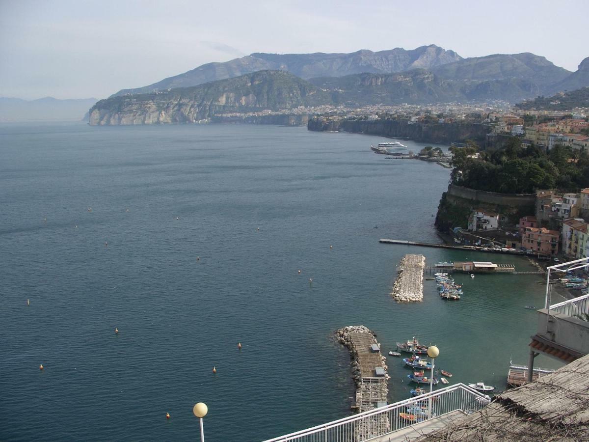 B&B Syrentum Sorrento Dış mekan fotoğraf